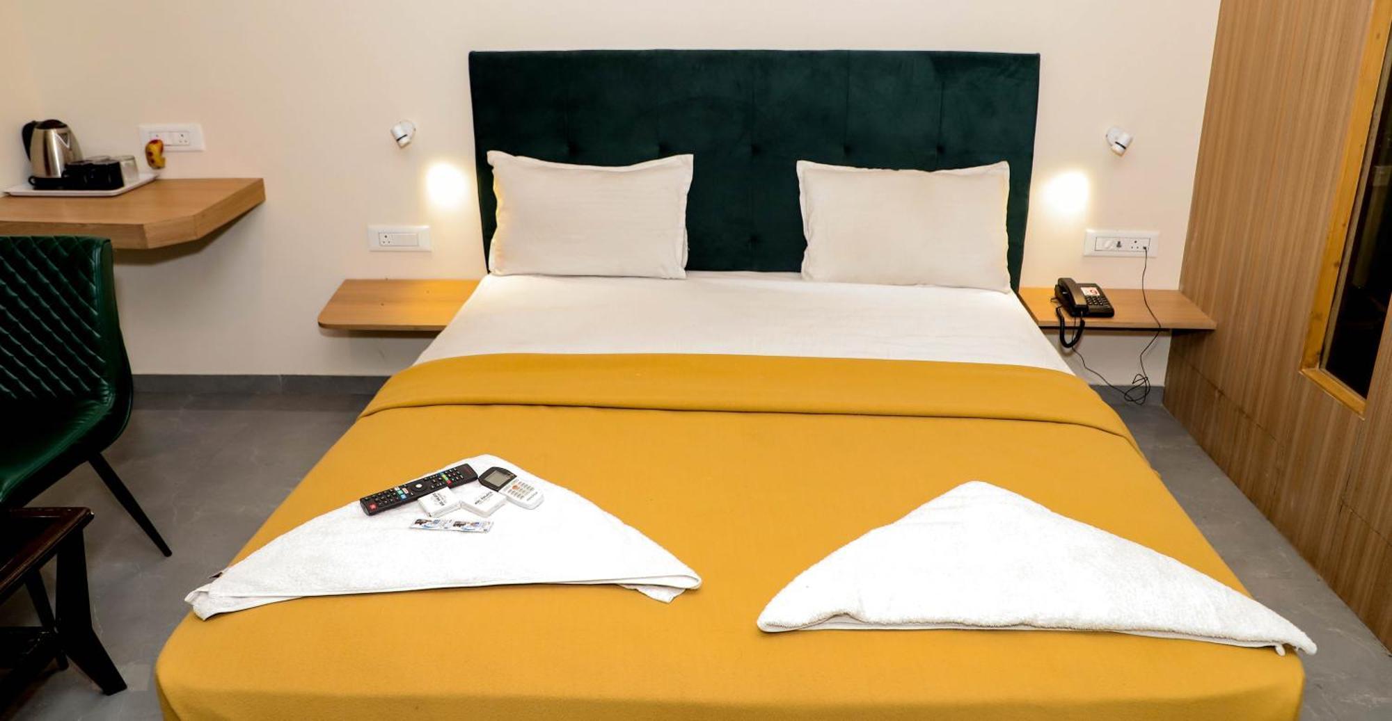 Hotel Arc Palace Bhiwandi 외부 사진