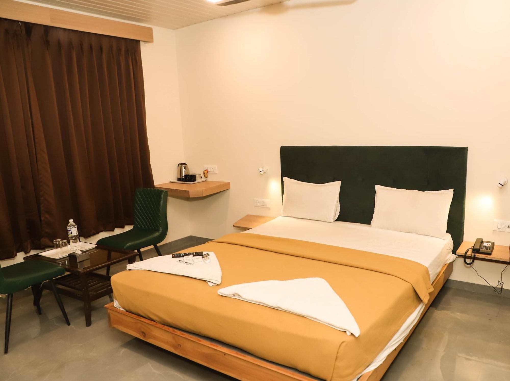 Hotel Arc Palace Bhiwandi 외부 사진
